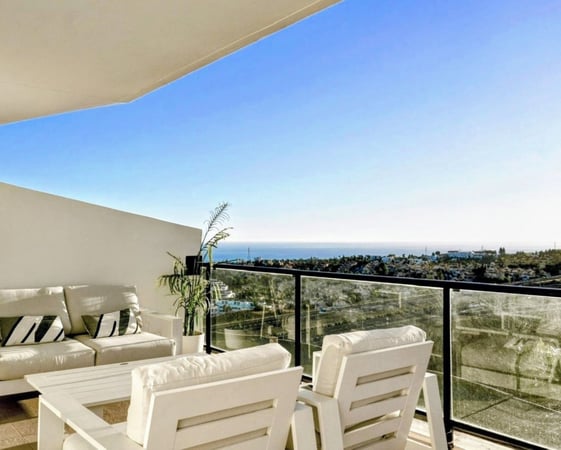 House in Riviera del Sol - view 1