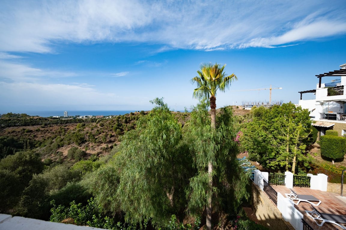 Penthouse in Marbella - Image 3