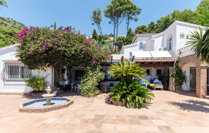 Villa in La Cala De Mijas - view 1