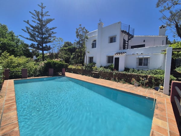 House in Alhaurin el Grande - view 1