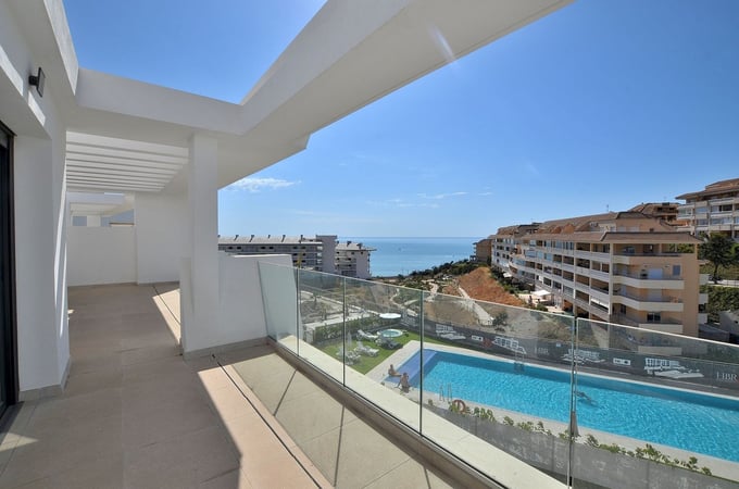 Penthouse in Fuengirola - view 1