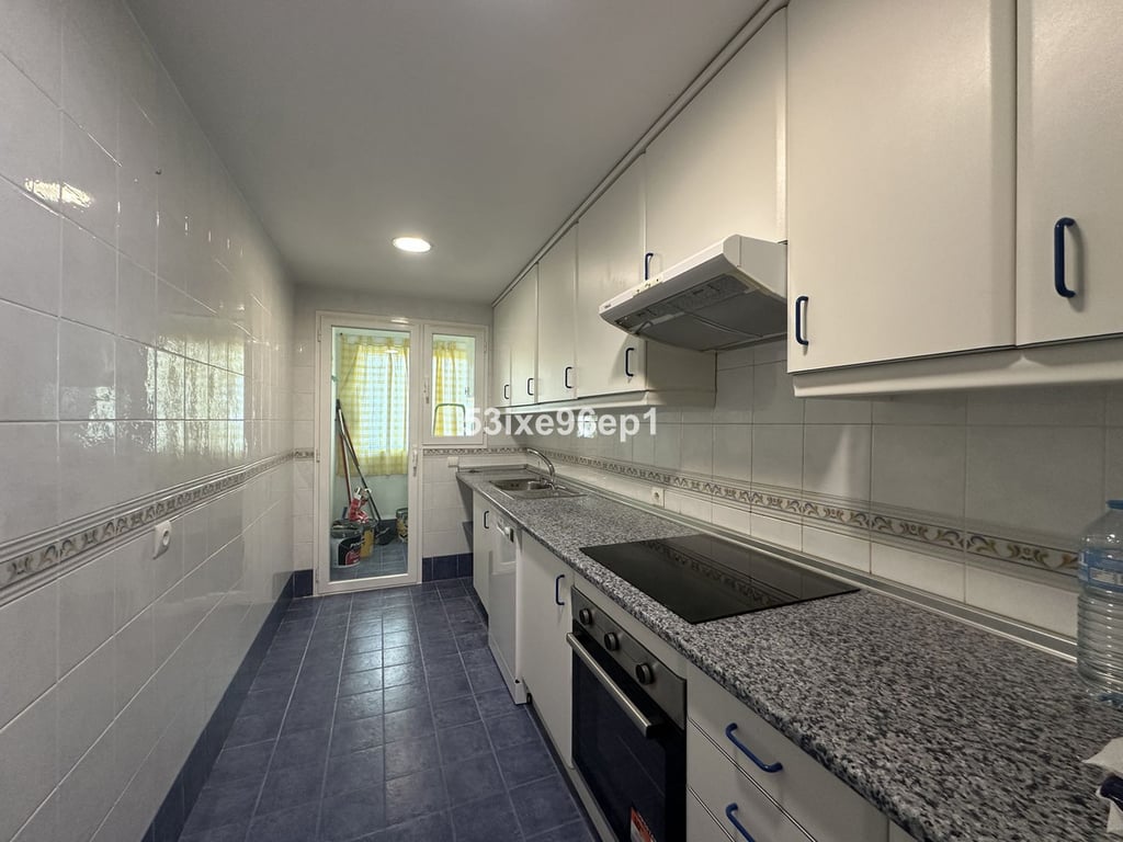 Apartment in Casares - Image 3