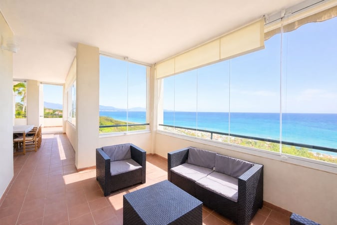 Apartment in La Duquesa - view 1