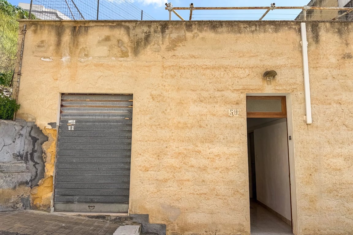 House in Casa Santa - Image 3