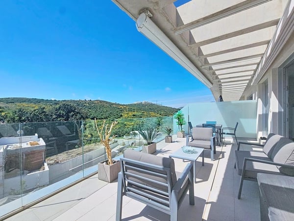 Apartment in Estepona - view 1