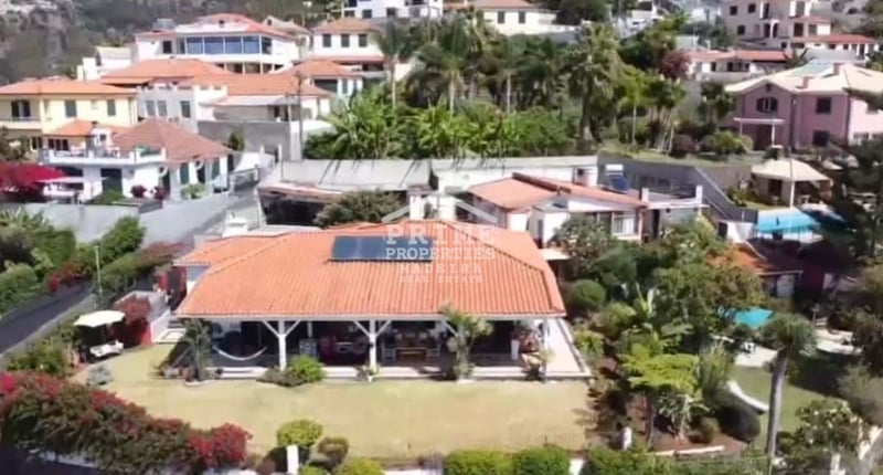 Villa in Madeira - view 1