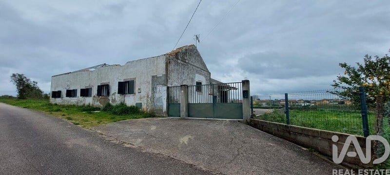 House in Almoster - view 1