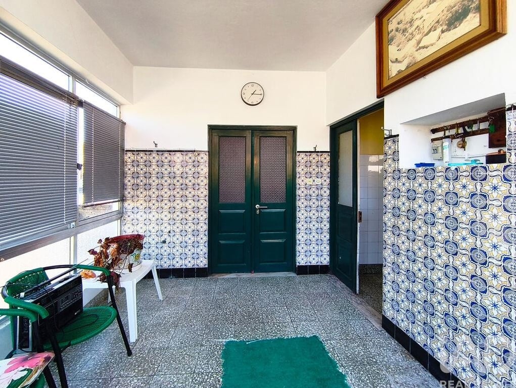 House in Alvaraes - Image 3