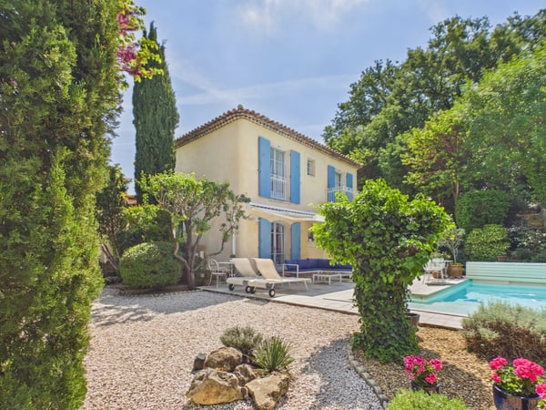 House in Aix-en-Provence - view 1