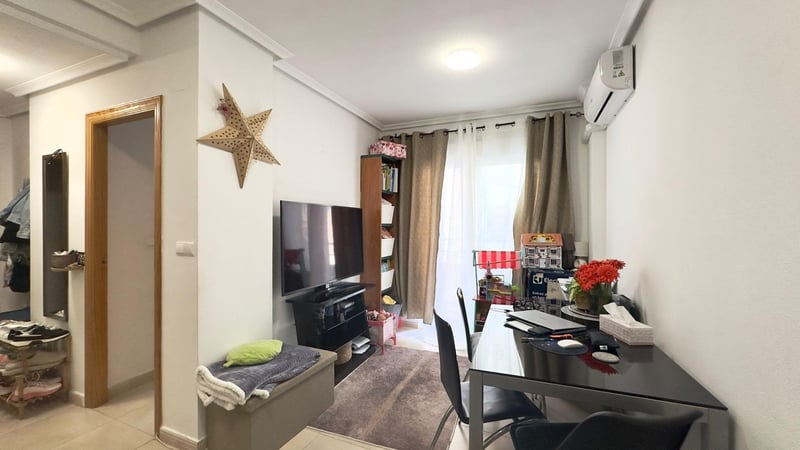 Apartment in Torrevieja - view 1
