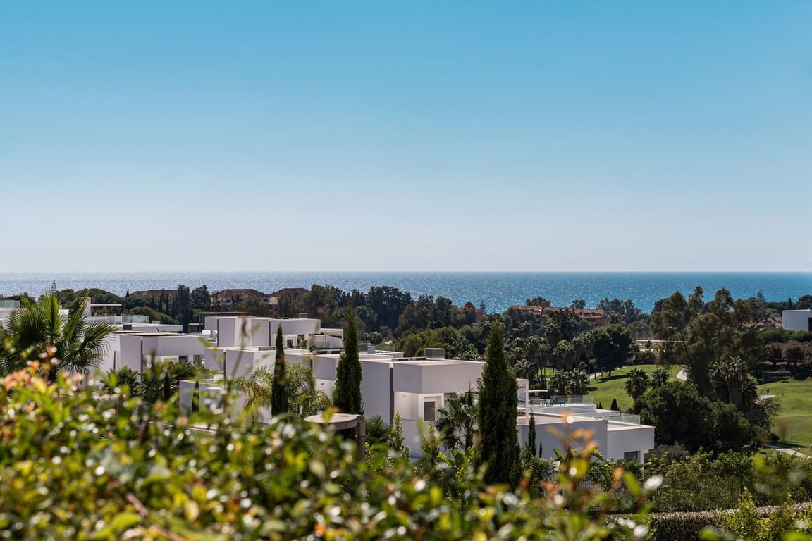 House in Marbella - Image 3