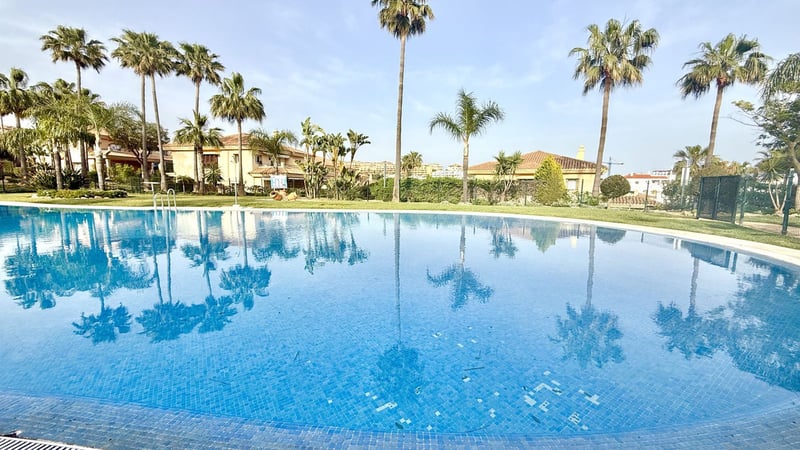 Villa in Riviera del Sol - view 1