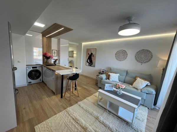 Apartment in Residencia los Altos - view 1