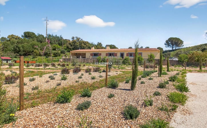 House in Portimao - view 1