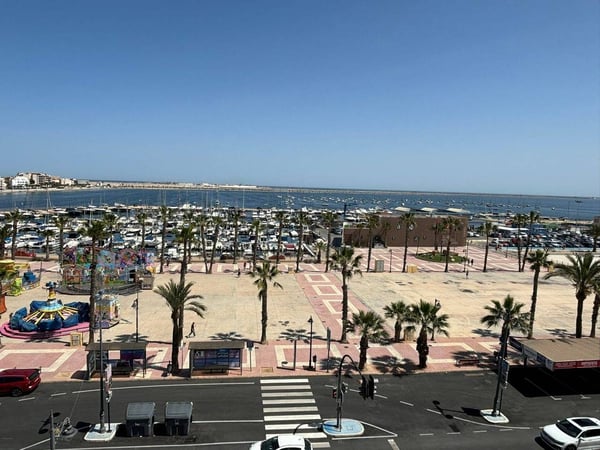 Apartment in San Pedro del Pinatar - view 1