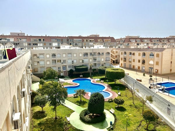 Apartment in Torrevieja - view 1