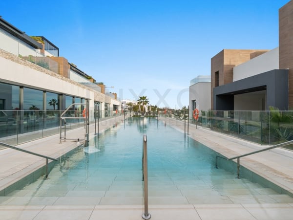 Apartment in Marbella - view 1