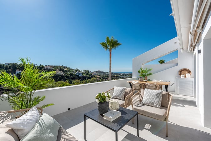 Apartment in Marbella - view 1