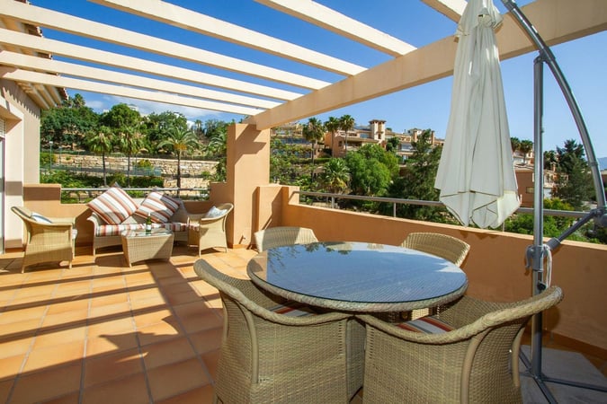 Penthouse in La Mairena - view 1