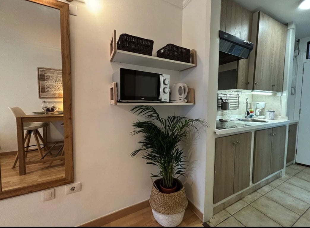 Apartment in Estepona - Image 3