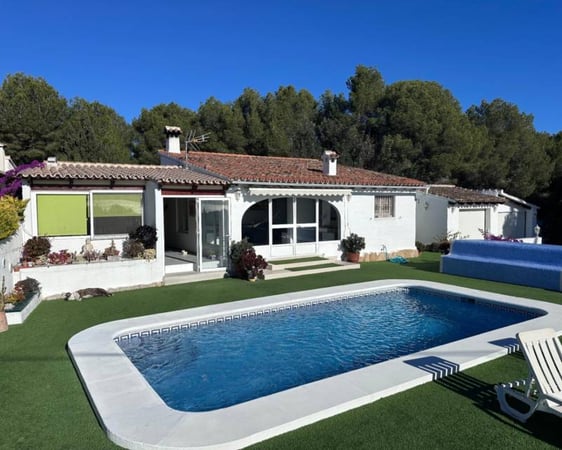 House in Moraira - view 1