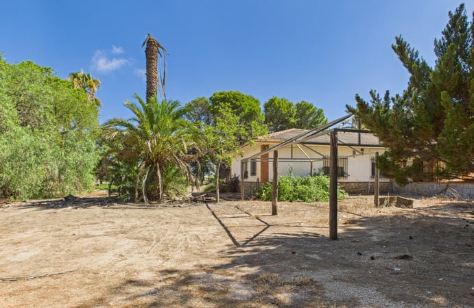 Land in Los Alcazares - view 1