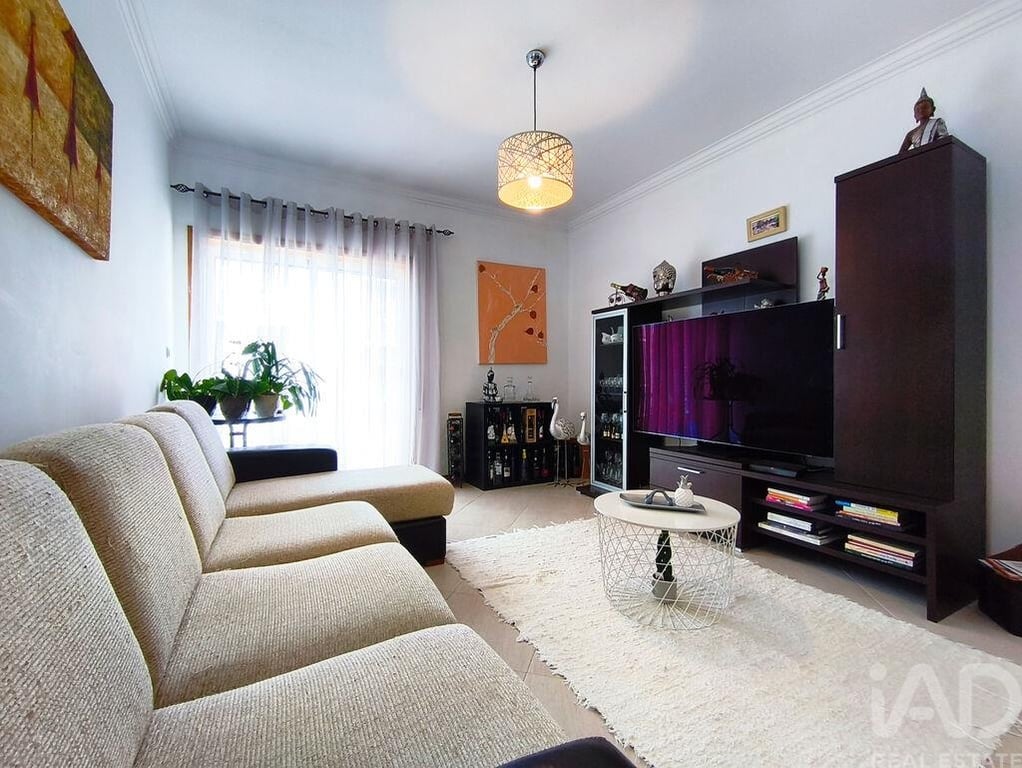 Apartment in Meadela - Image 3