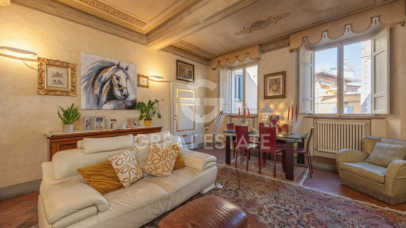 House in Siena - view 1