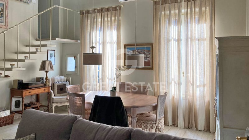 House in Siena - view 1