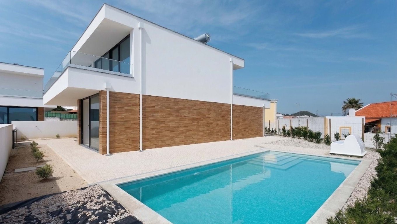 Villa in Salir do Porto - Image 3