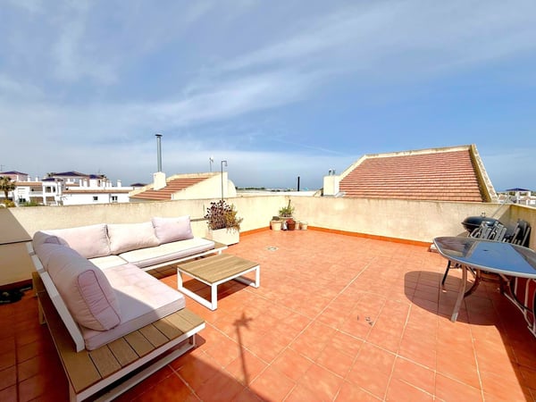 Penthouse in Villamartin - view 1