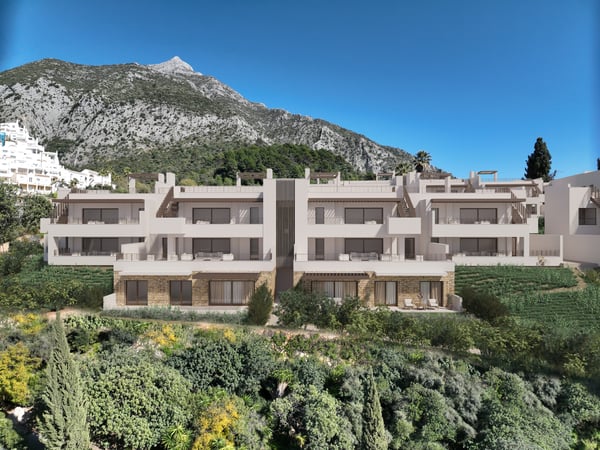 House in Istan - view 1