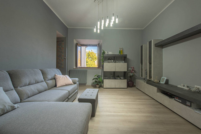 House in Arpino - view 1