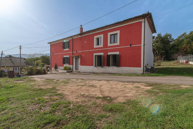 House in Patrica - view 1