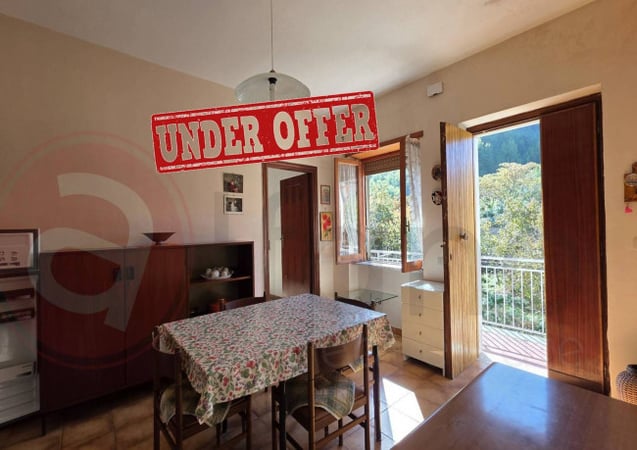 House in Rocca d'Arce - view 1