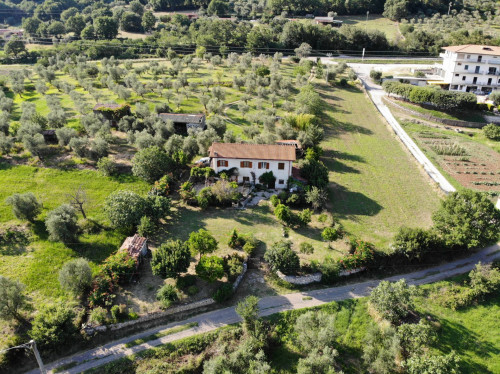 House in Prossedi - view 1