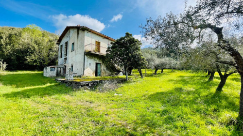 House in Roccasecca - view 1