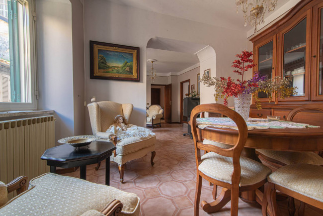 House in Arpino - view 1