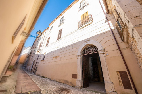 House in Rocca d'Arce - view 1