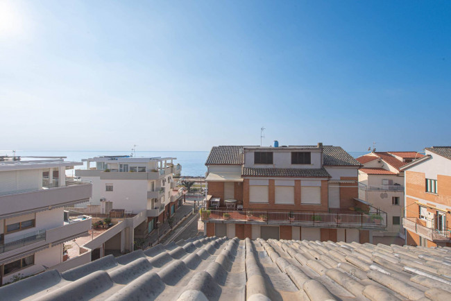 Penthouse in Sperlonga - view 1