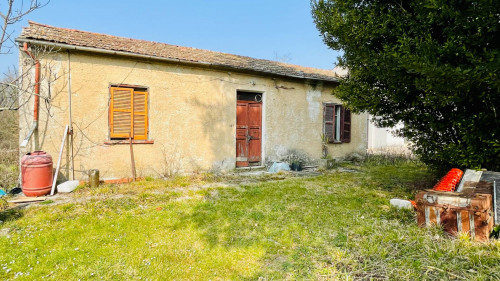 House in Arce - view 1