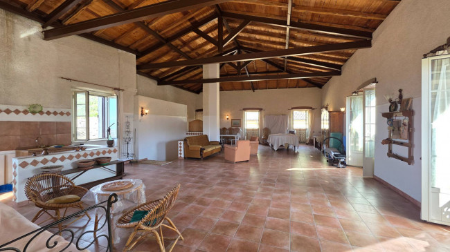 House in Arpino - view 1