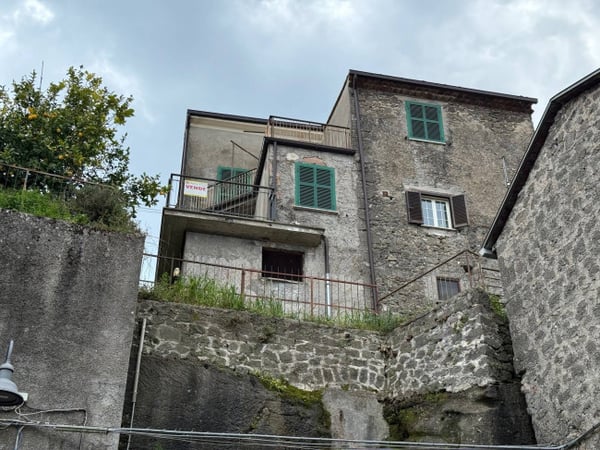 House in Patrica - view 1