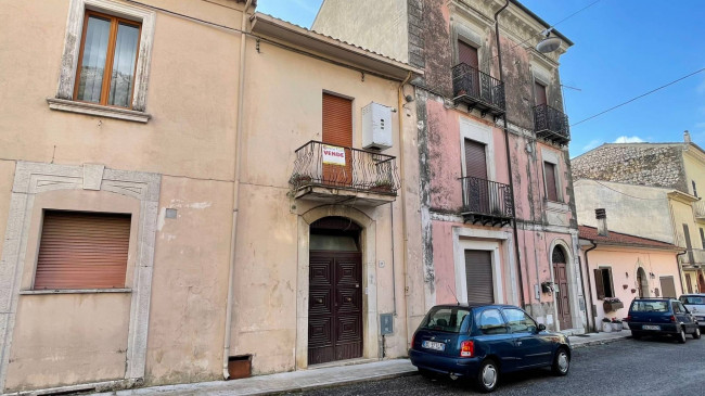 House in Roccasecca - view 1