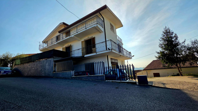Villa in Boville Ernica - view 1