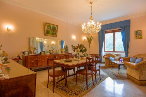 Villa in Roccasecca - view 1