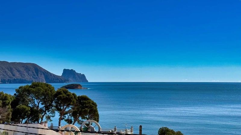 Apartment in Capnegret - view 1