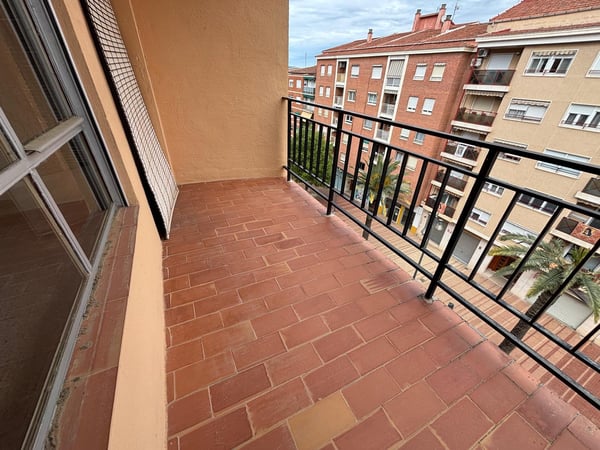 Apartment in Cocentaina - view 1