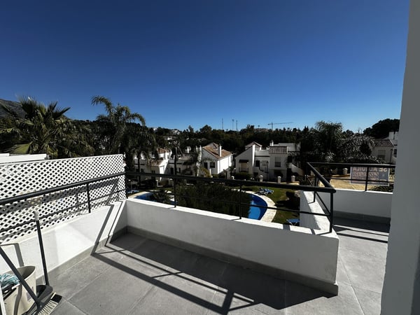 House in Nueva Andalucia - view 1