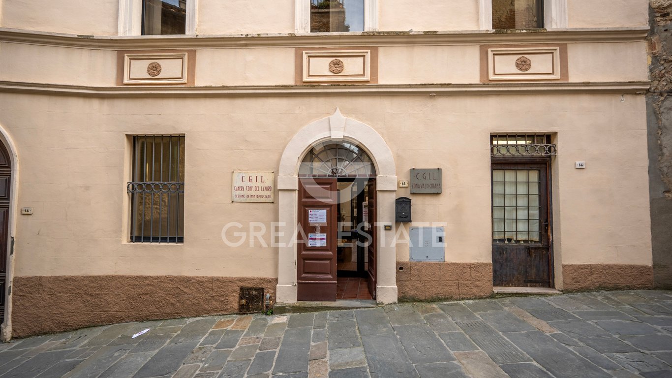 House in Montepulciano - Image 3